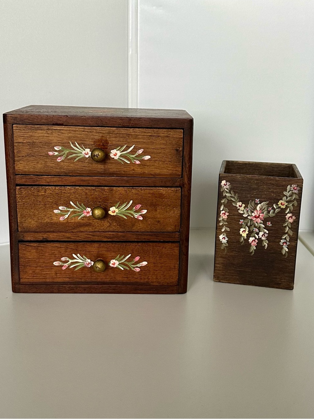 Wooden Hand Painted Flower Storage 3-Drawer and Pen/Pencil Hand Painted Cup - Picture 2 of 11